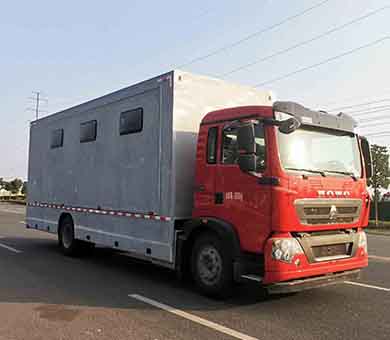 程力牌CL5180XLY6BZ型淋浴車(chē)