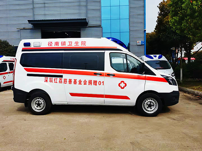 福特全順V362自動檔負(fù)壓救護(hù)車